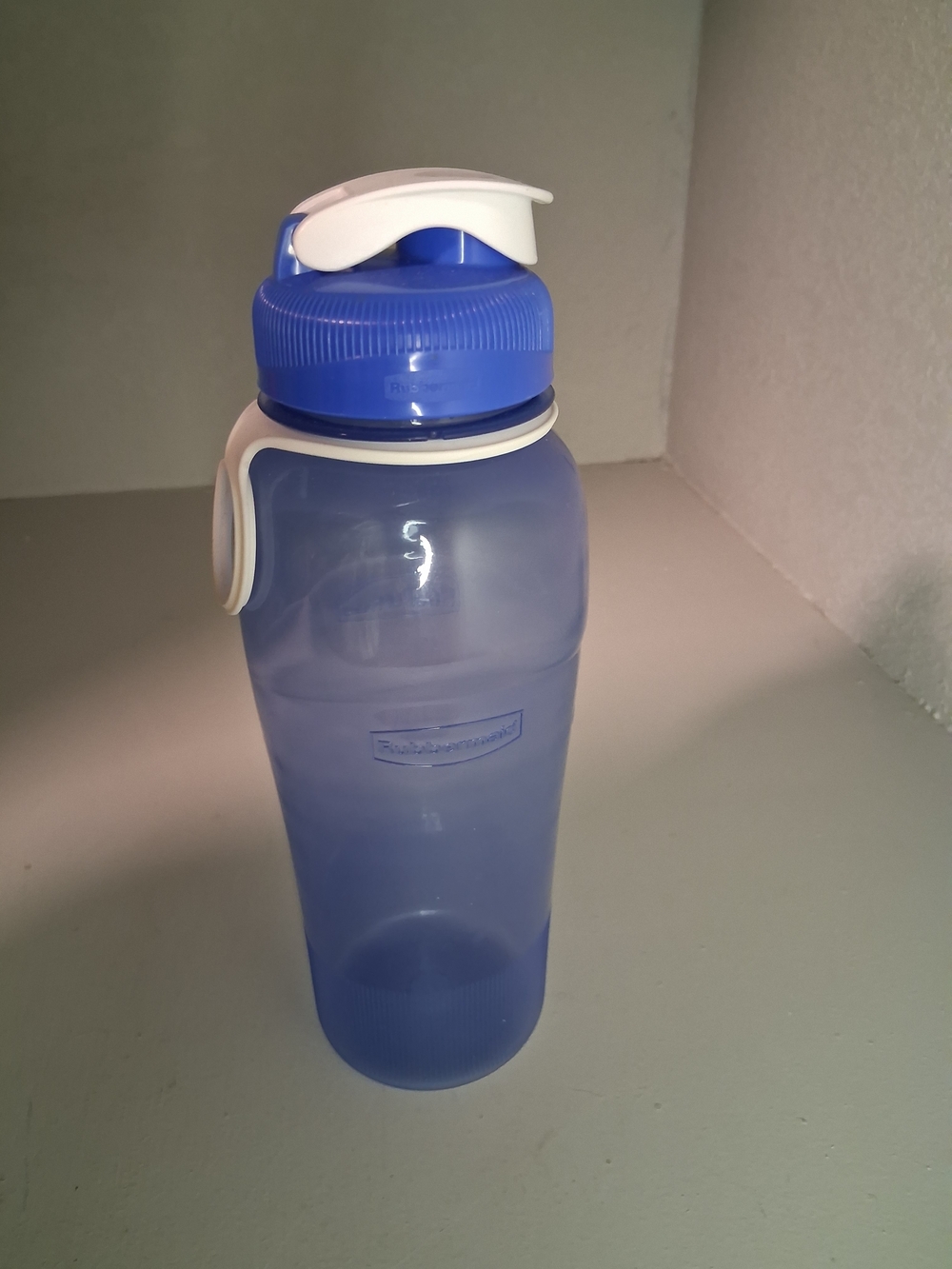 Rubbermaid Blue Water Bottle Flip Top Lid Reusable Sports Drink Bottle BPA Free